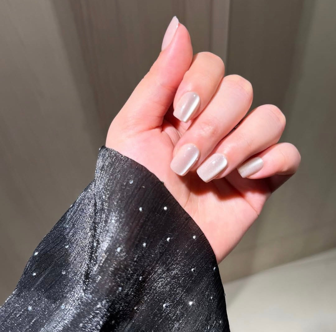 Magnetic-Nails-Bright